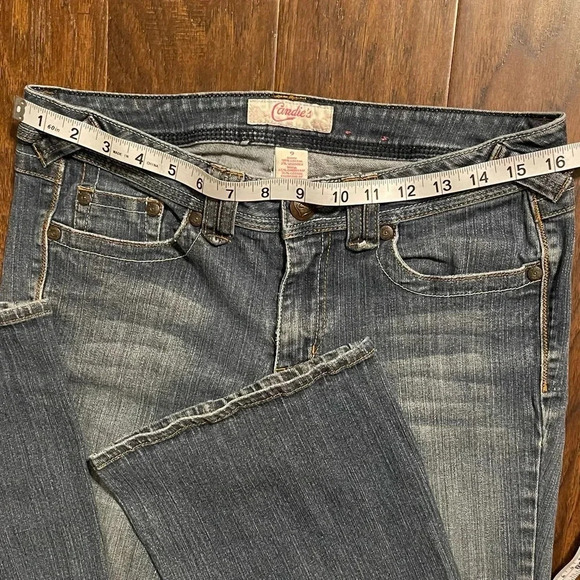 Vintage Candie's Low Rise Y2k Flared Denim Jeans - Picture 9 of 9